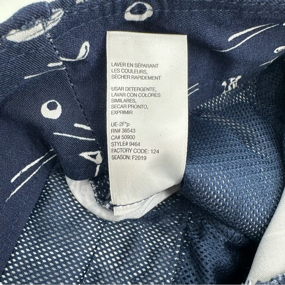 IZOD GOLF Shorts Women’s 4 Dark Blue Golf Bag Print Classic Preppy Vacation